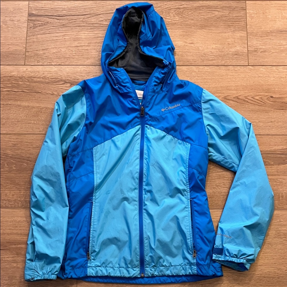 Columbia Vibrant Blue Outdoor Jacket